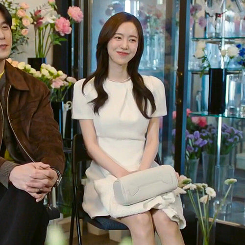 Jin Se Yeon