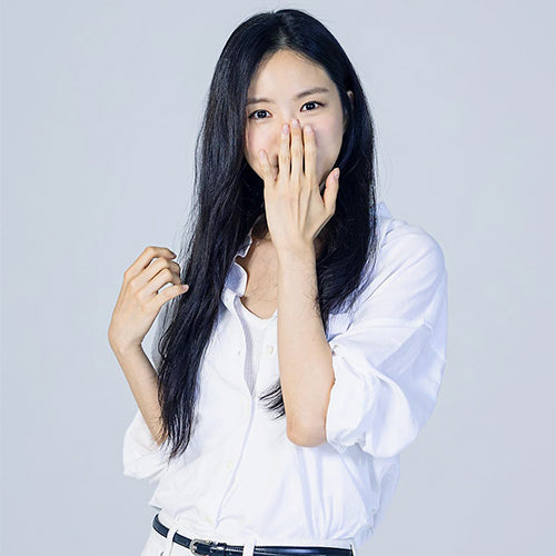 Son Na Eun