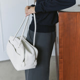 SIAC3137 Puff Bag_Ivory