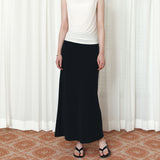SIST9068 Minimal Bias Long Skirt_Black