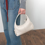SIAC3076 Lambskin Flow Bag S_Ivory