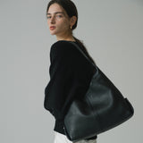 SIAC3076 Lambskin Flow Bag L_Black