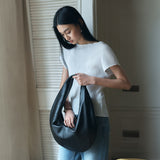 SIAC3113 Arche Hobo Bag_Black