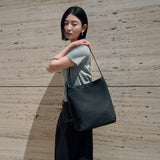 SIAC3123 Juno Slouch Bag_Black