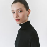 SIKN2205 Soft Slim Turtleneck Knit_Black