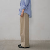 SIPT7151 Curved Single Pleat Chino Pants_Beige