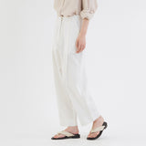SIPT7157 Semi Curved Crop Slacks_White