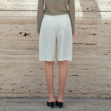 SIPT7200 Minimal Bermuda Pants_Ivory