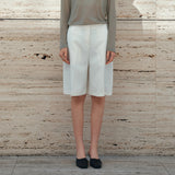 SIPT7200 Minimal Bermuda Pants_Ivory