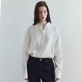 SITP5304 High-Neck Silky Shirt_Ivory