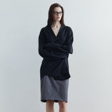 SITP5306 Soft Open-Collar Wrap Shirt_Black
