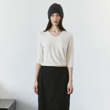 SITP5313 Soft V-Neck 3/4-Sleeve T-Shirt_Ivory